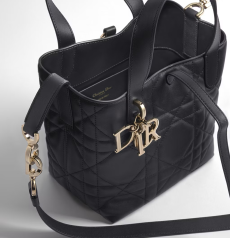 Dior Toujours Small Vertical Tote Bag Black Macrocannage Quilted Calfskin Detachable Strap Women Handbag With Metal Charm