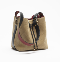 Chanel Drawstring Bucket Bag Deep Beige Suede‑Effect Calfskin & Calfskin Patchwork Gold‑Tone Hardware Adjustable Wide Strap Diamond‑Quilted Ladies Drawstring Shoulder Bucket Bag