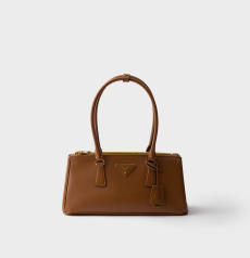 Prada Galleria Medium Handbag Cognac‑Brown Saffiano Leather Gold‑Tone Metal Triangle Logo Zipper Closure Ladies Medium‑Capacity Top‑Handle Shoulder Handbag