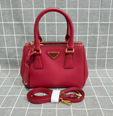PRADA プラダ ガレリア ミニ レッドピンク サフィアーノレザー ゴールド金具 2 ウェイ使用可能