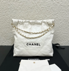 CHANEL シャネル 22 ミディアム バッグ クリーム カーフスキン ゴールド金具 チェーントート